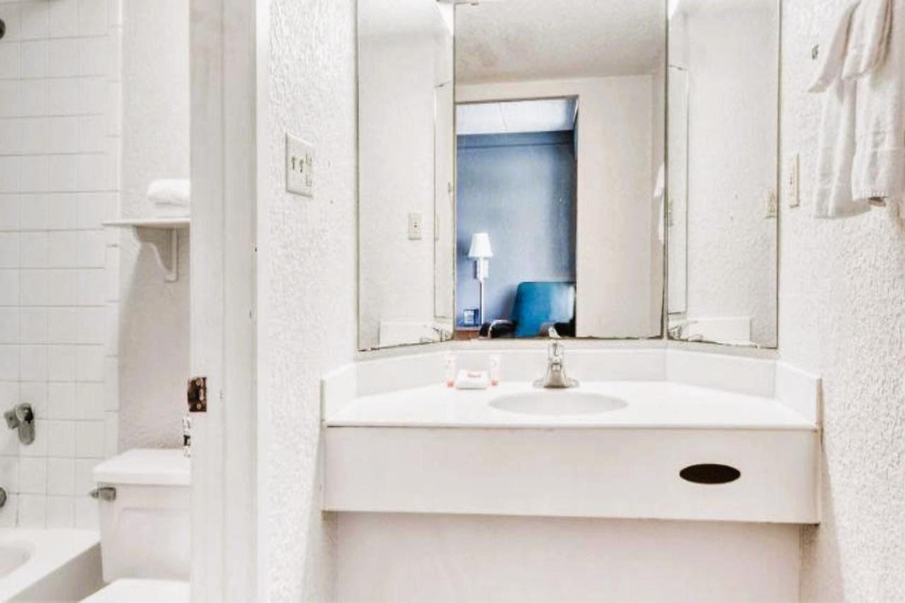 Quality Inn Nacogdoches Near University Εξωτερικό φωτογραφία