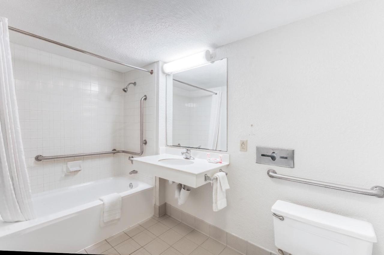 Quality Inn Nacogdoches Near University Εξωτερικό φωτογραφία